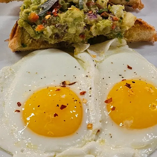 Image alt description