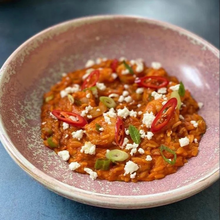 Image alt description