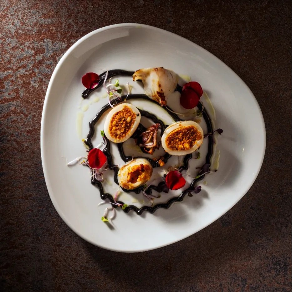 Image alt description