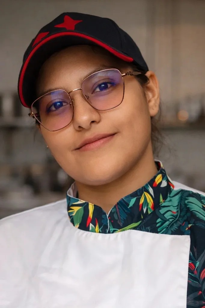 Image alt description