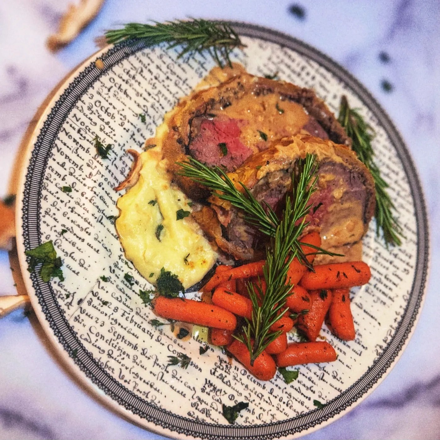 Image alt description