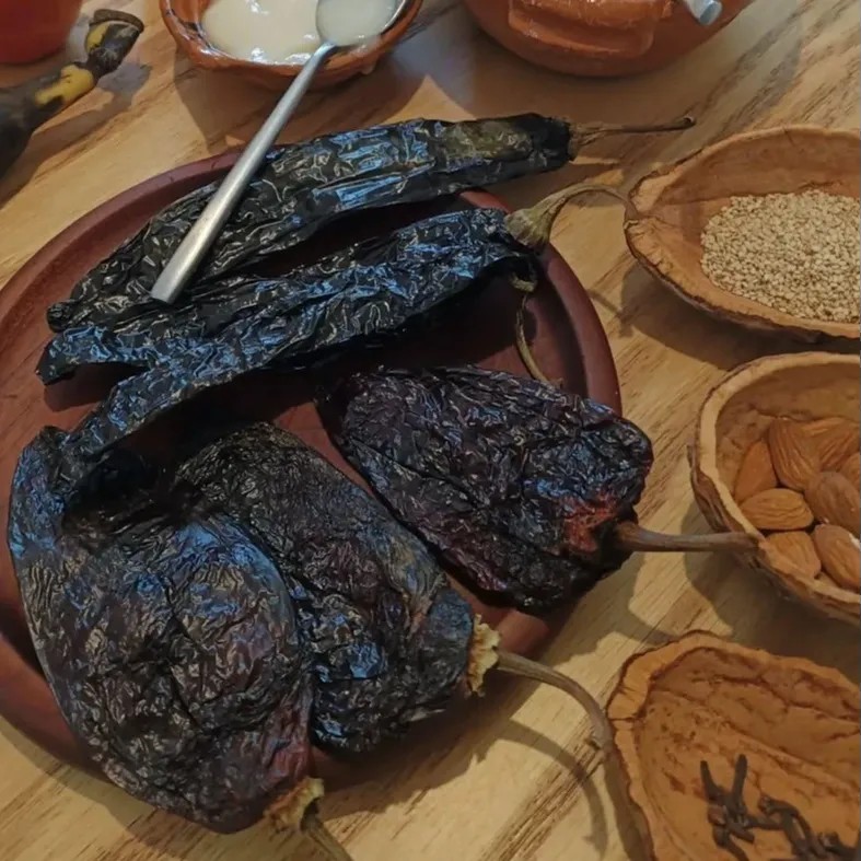 Image alt description