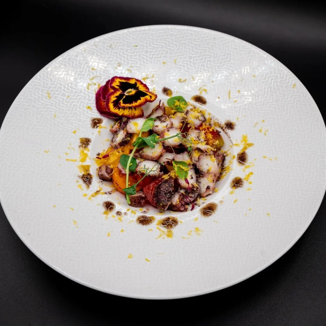 Image alt description