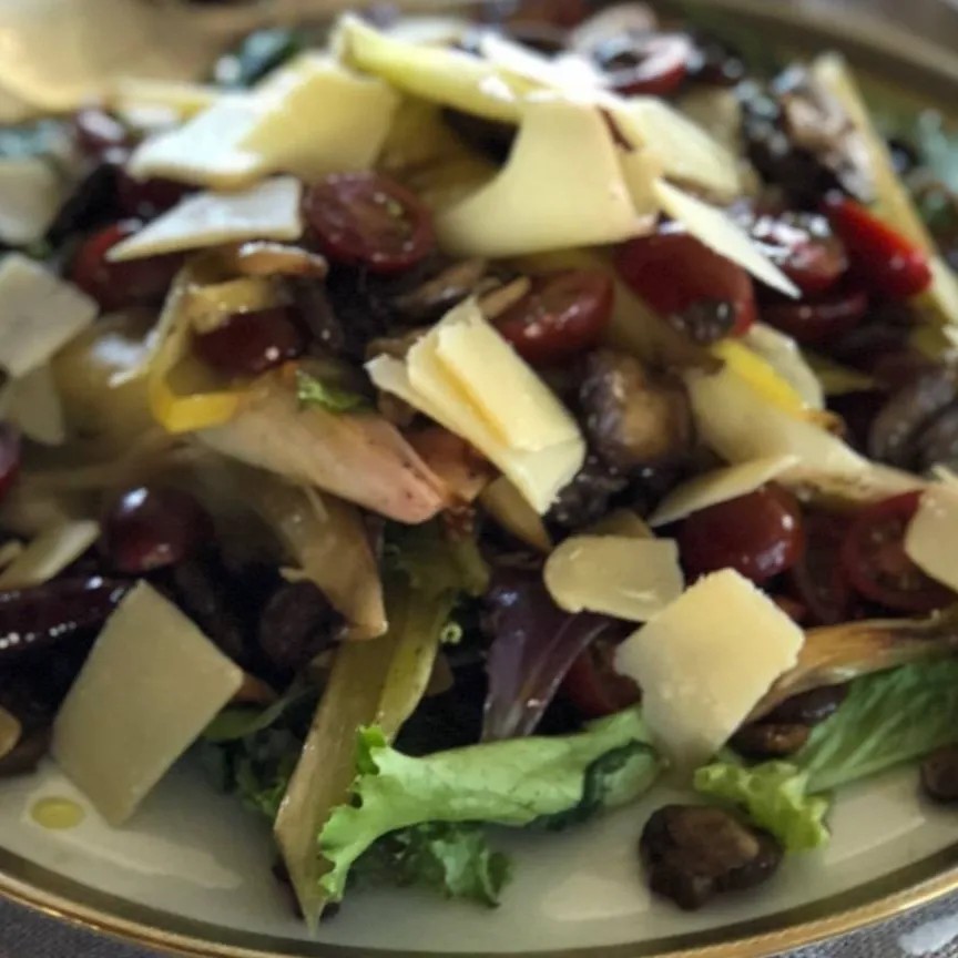 Image alt description