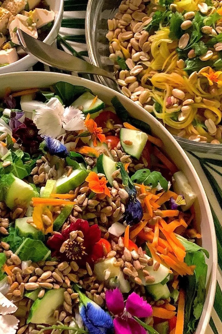 Image alt description