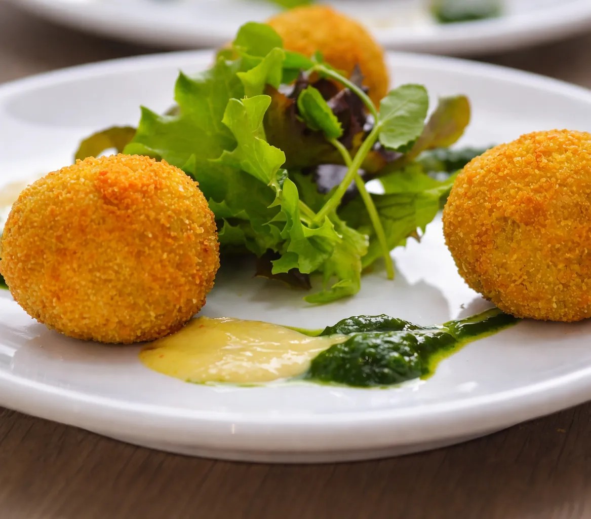 Image alt description