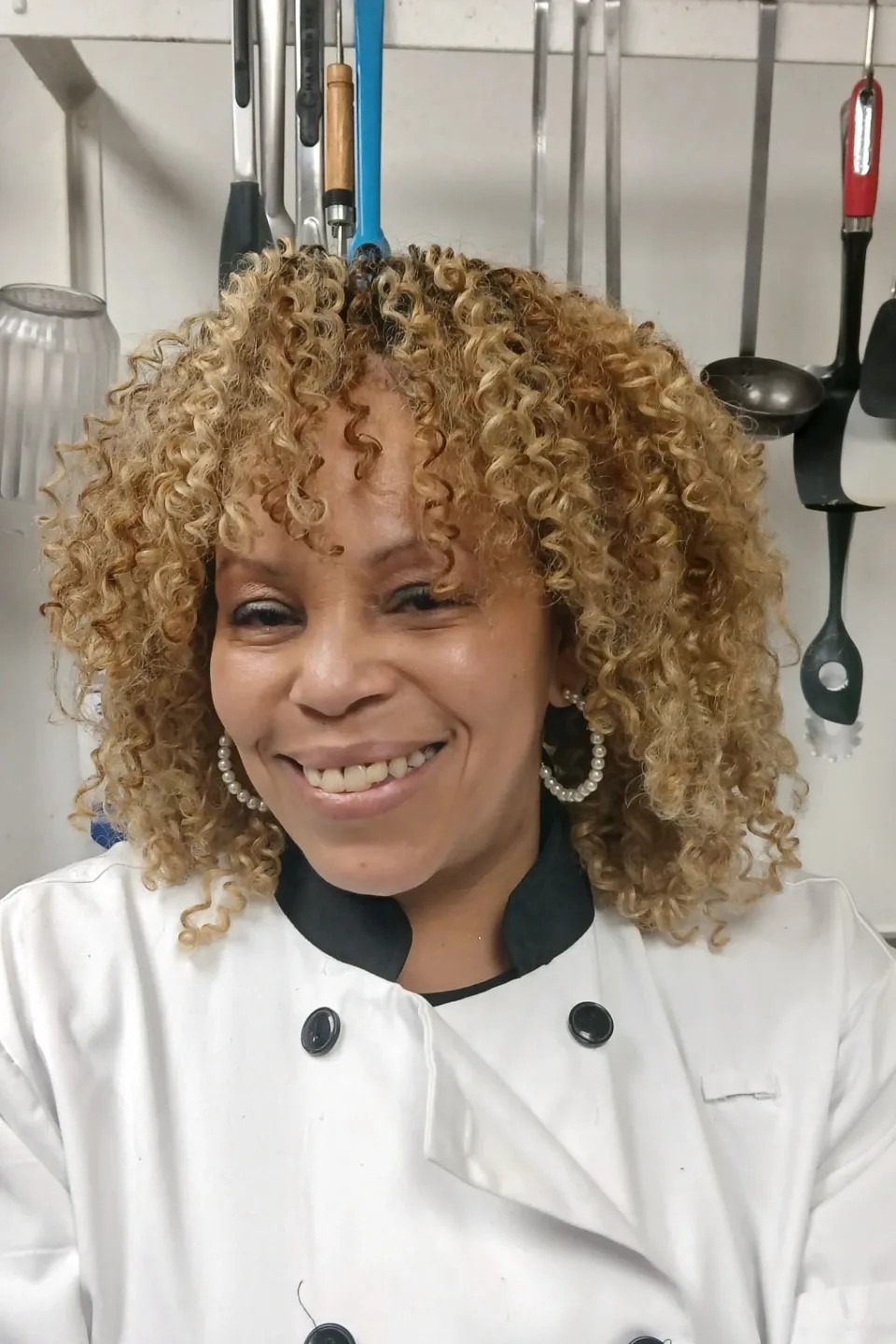 Image alt description