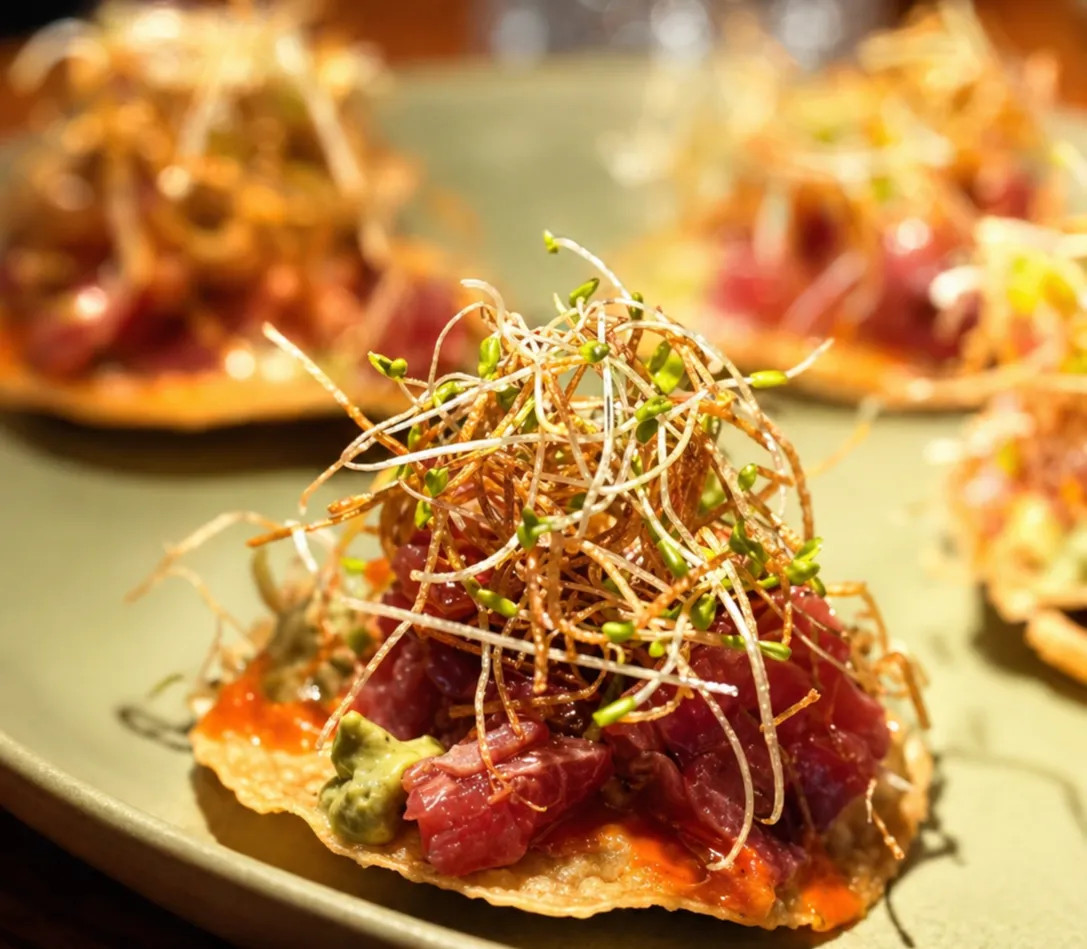 Image alt description