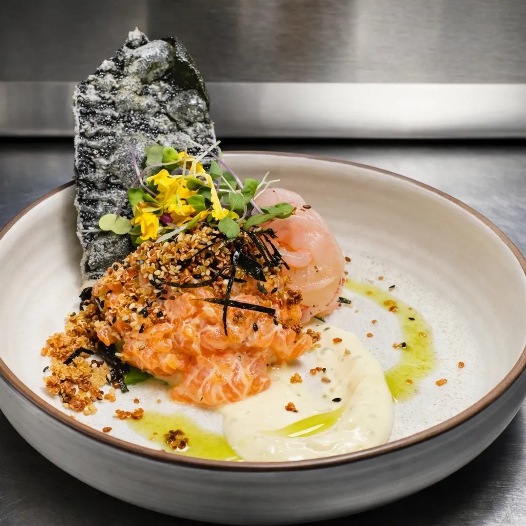 Image alt description