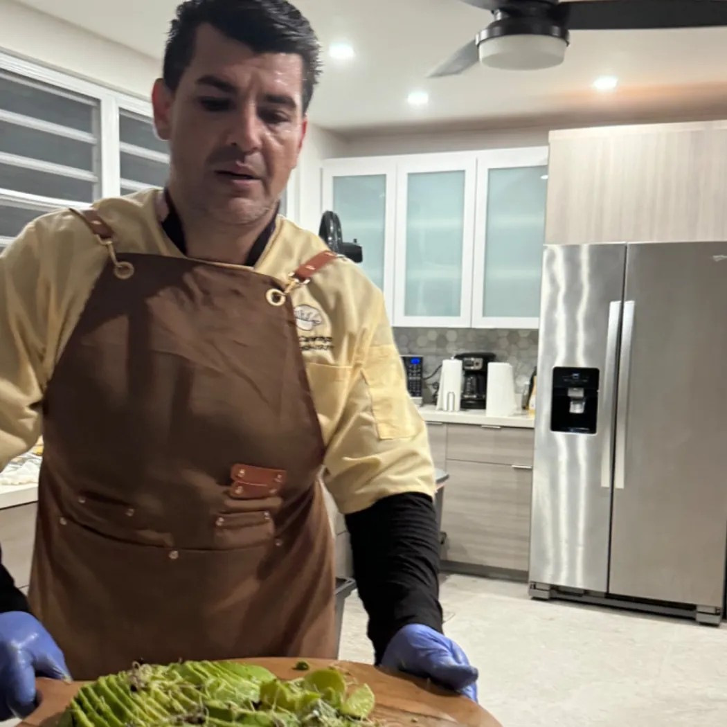 Image alt description