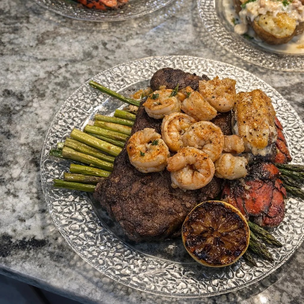 Image alt description