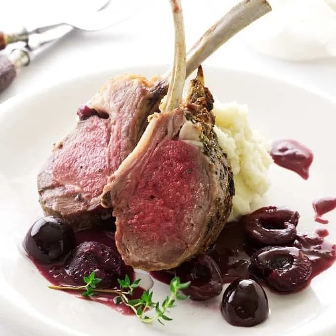 Image alt description