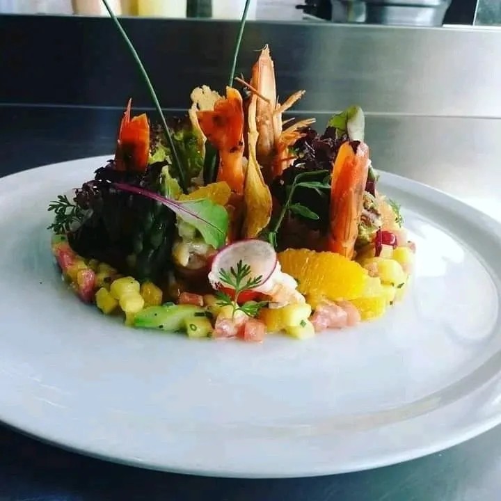 Image alt description