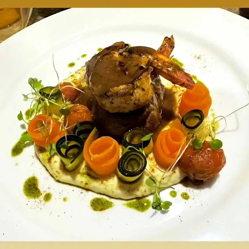 Image alt description