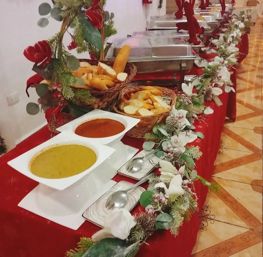 Image alt description