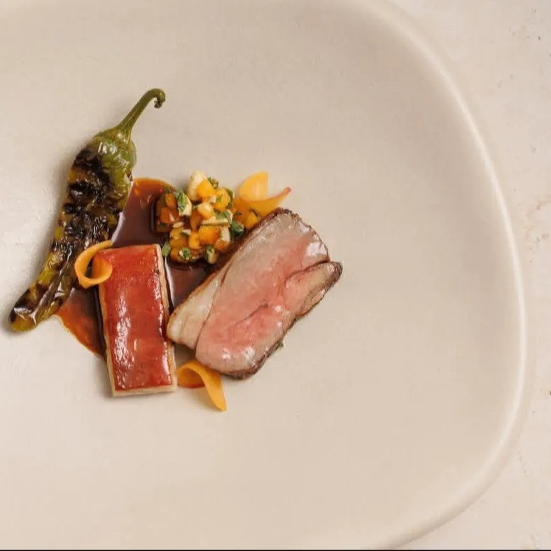 Image alt description