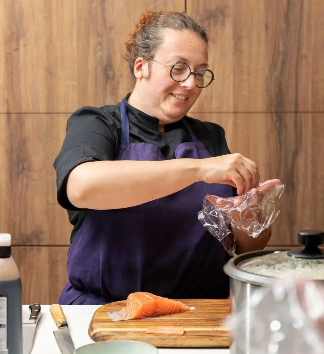 Image alt description