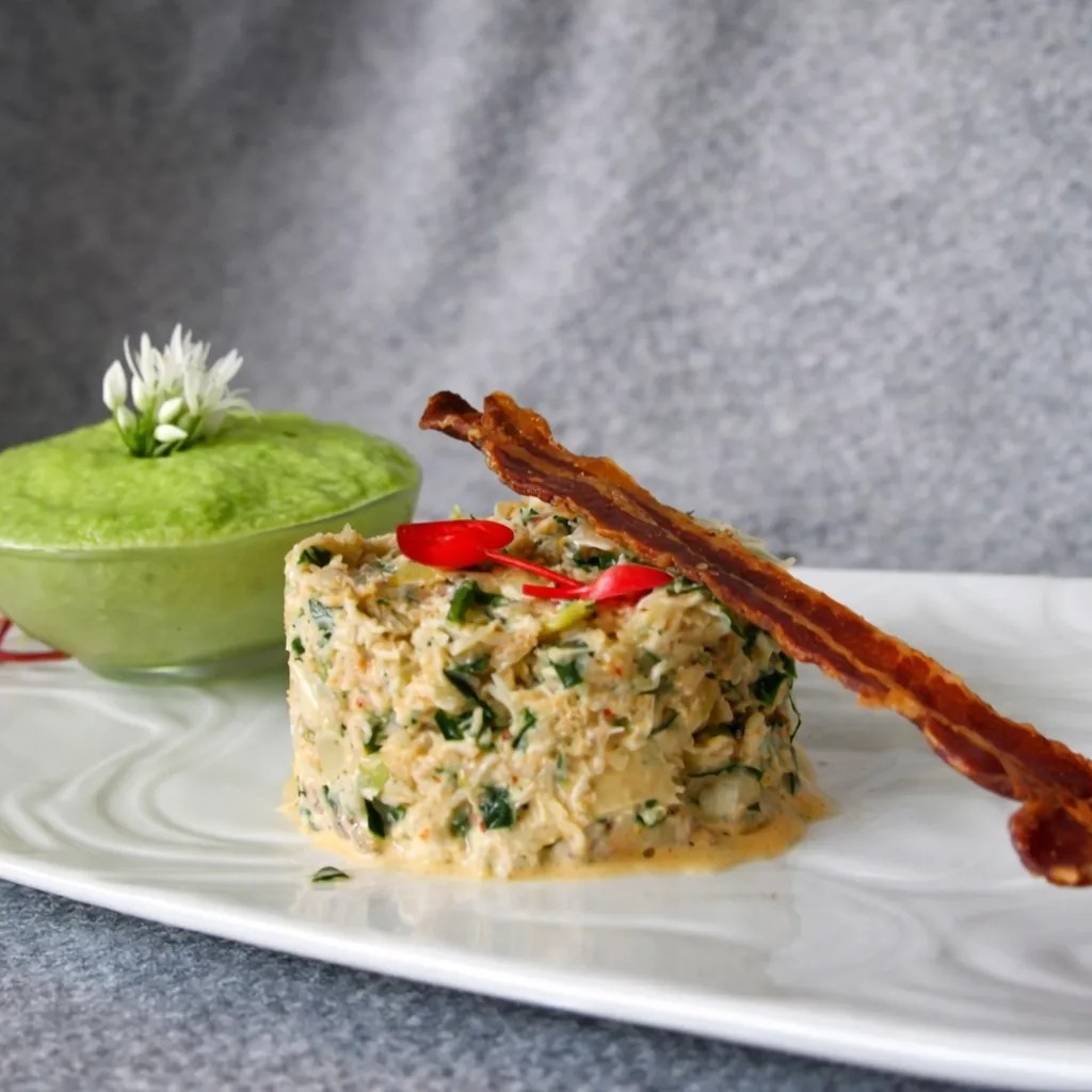 Image alt description