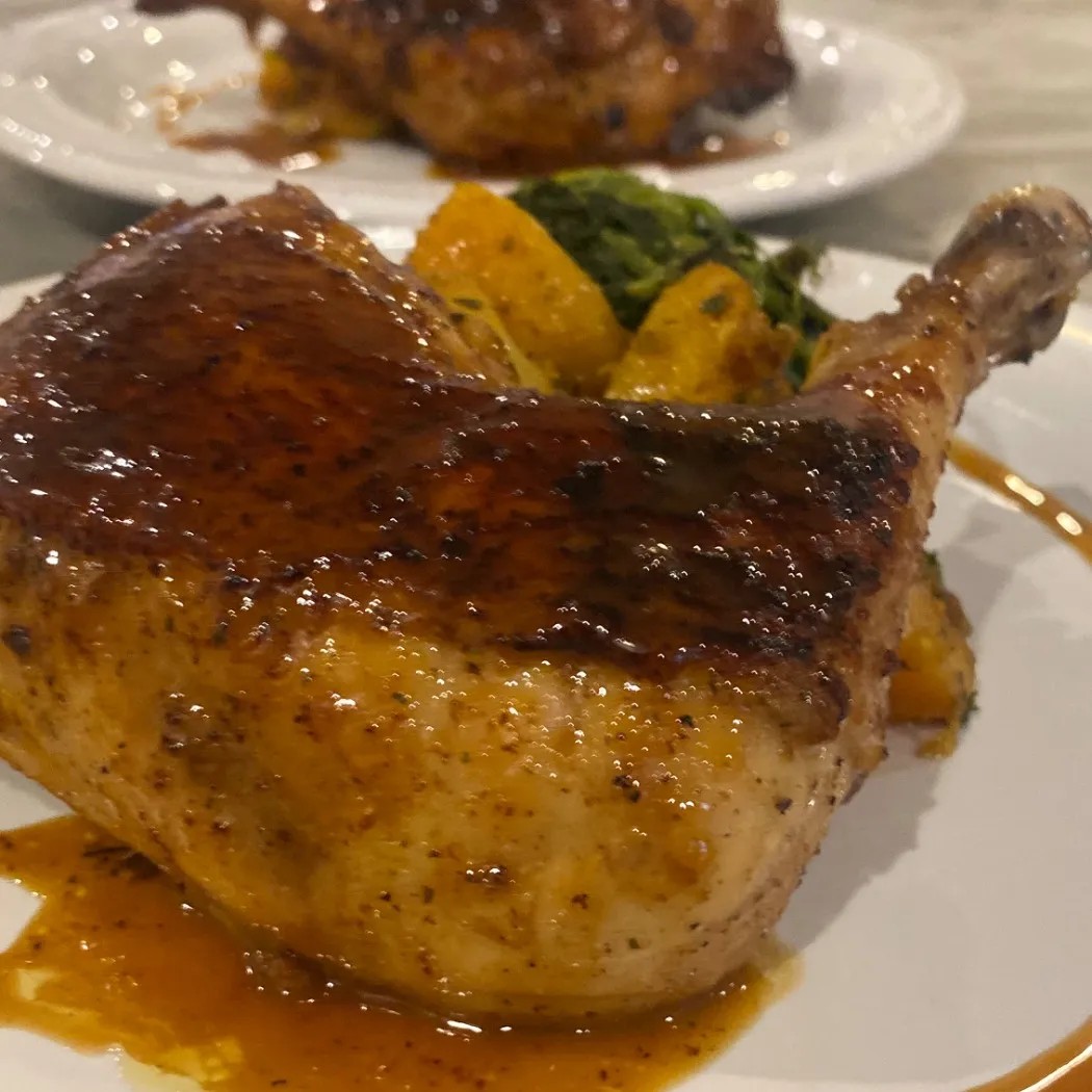 Image alt description