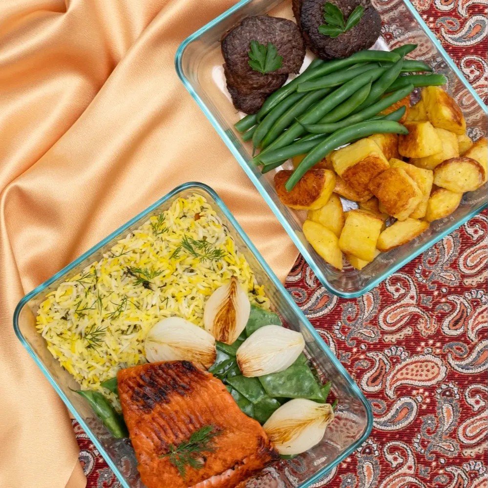 Image alt description