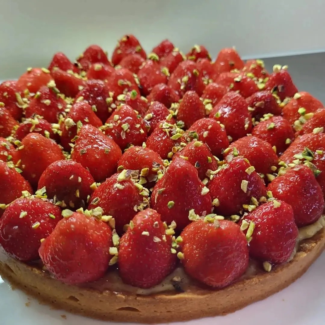 Image alt description