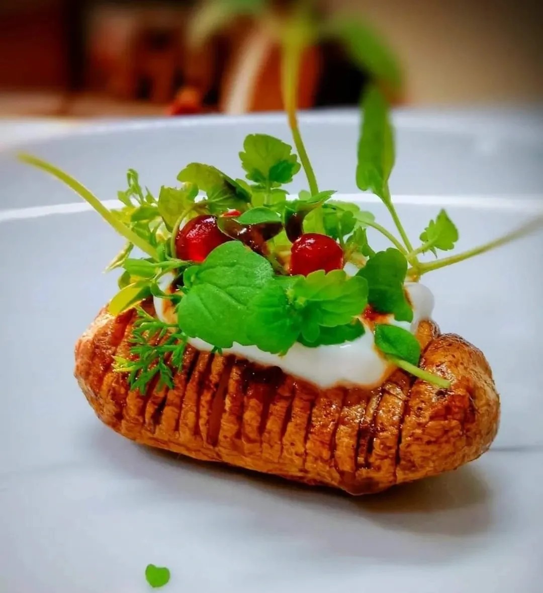 Image alt description