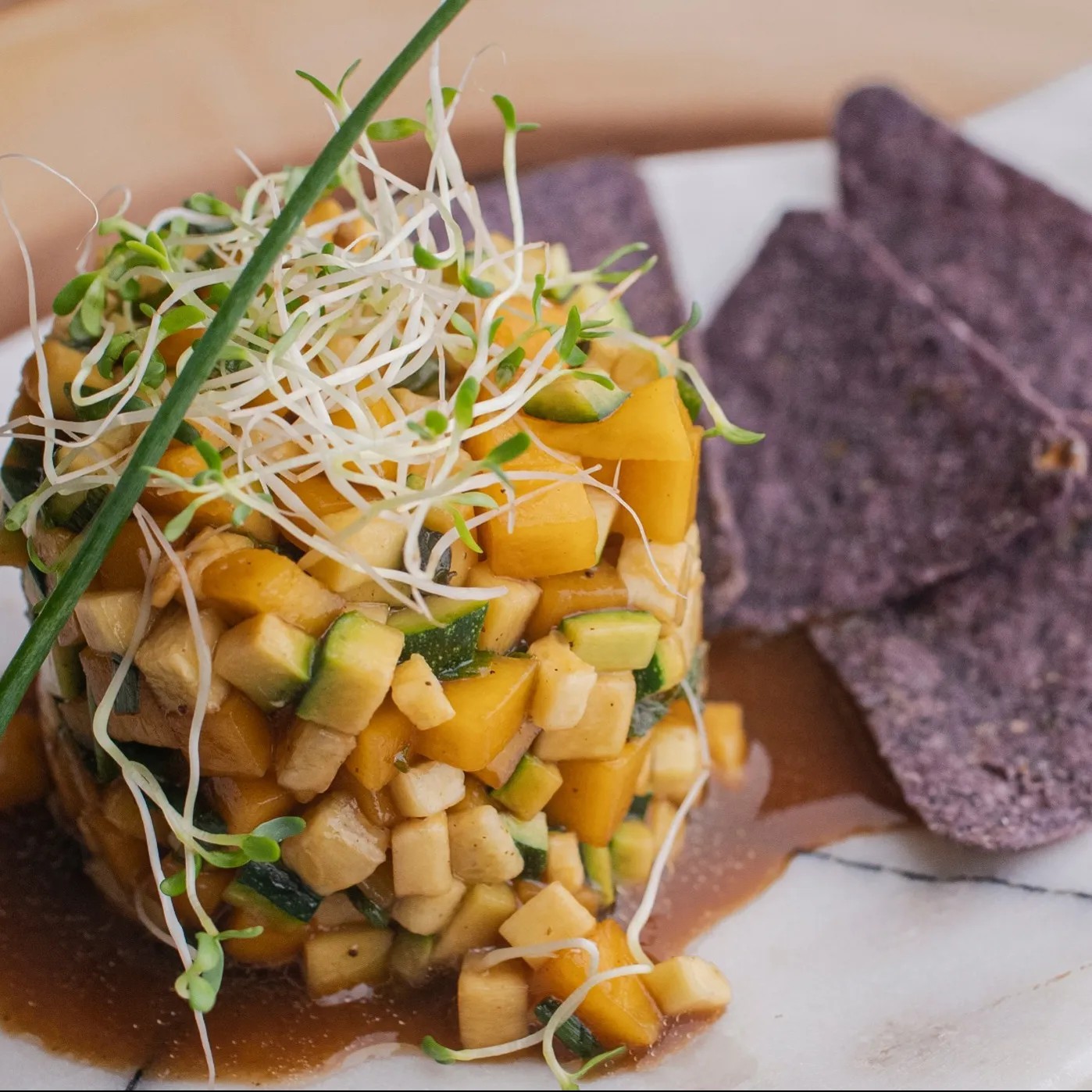 Image alt description