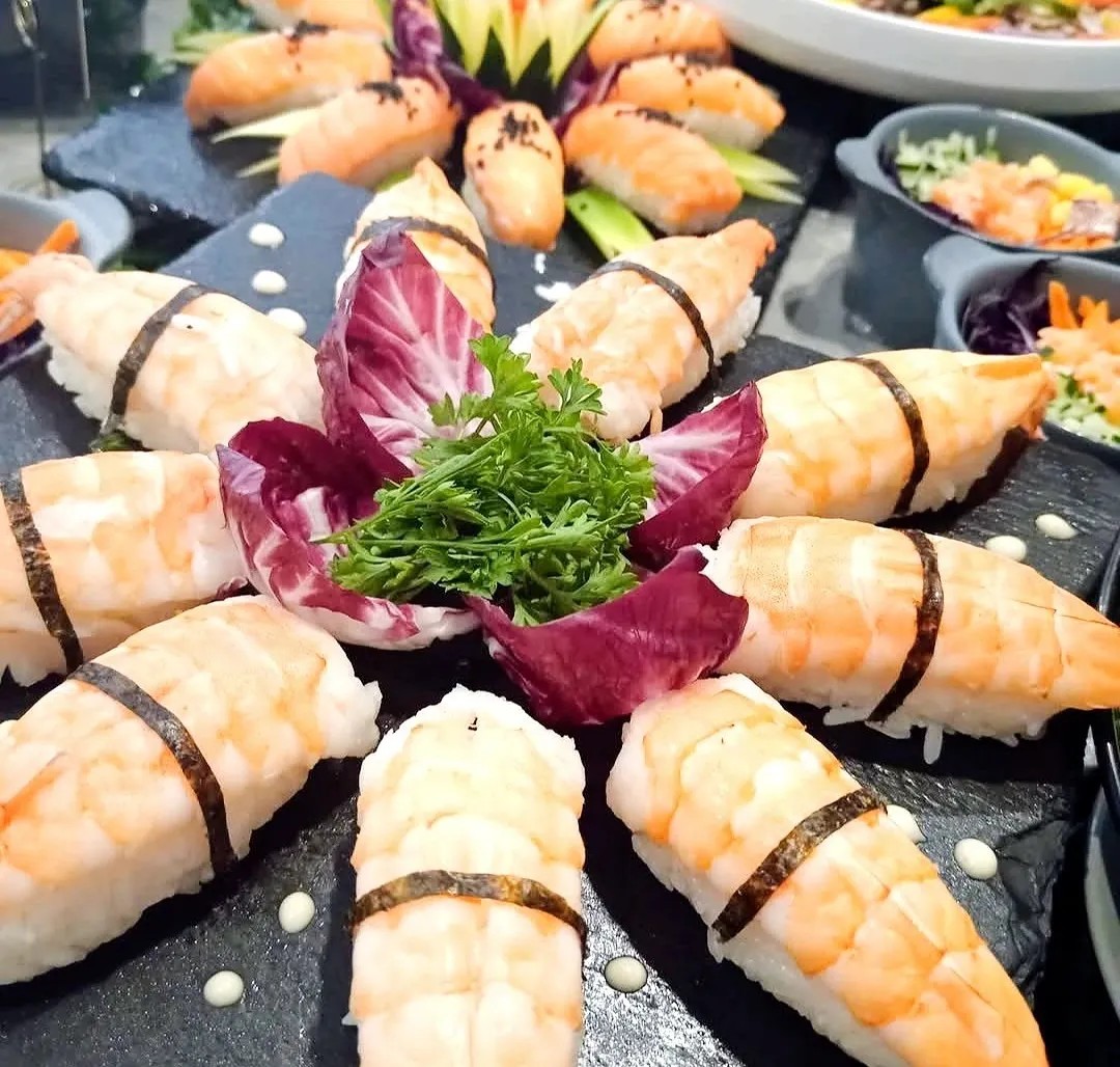 Image alt description