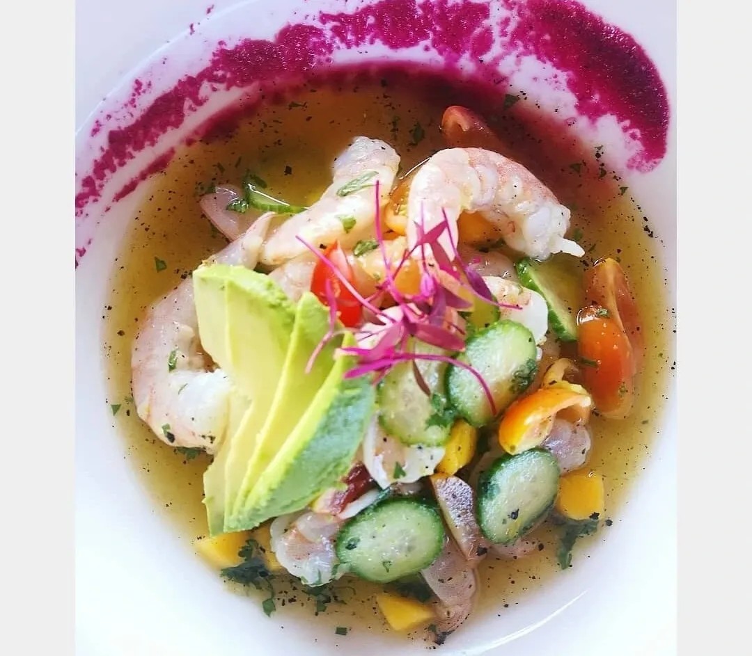 Image alt description