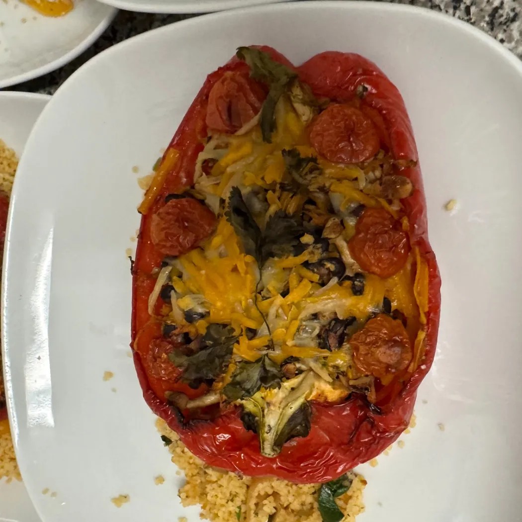 Image alt description