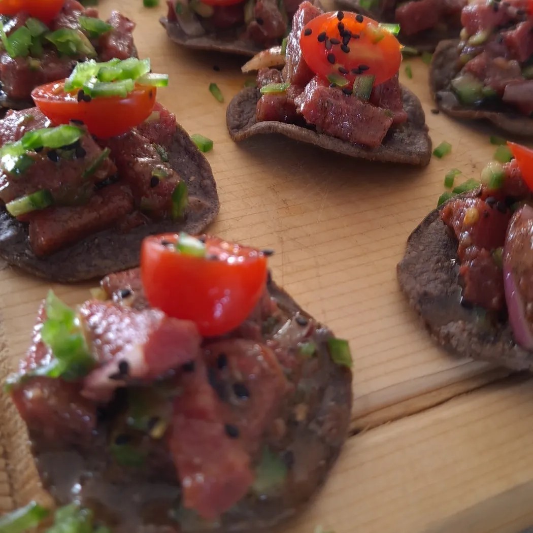 Image alt description