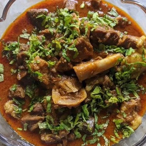 Image alt description