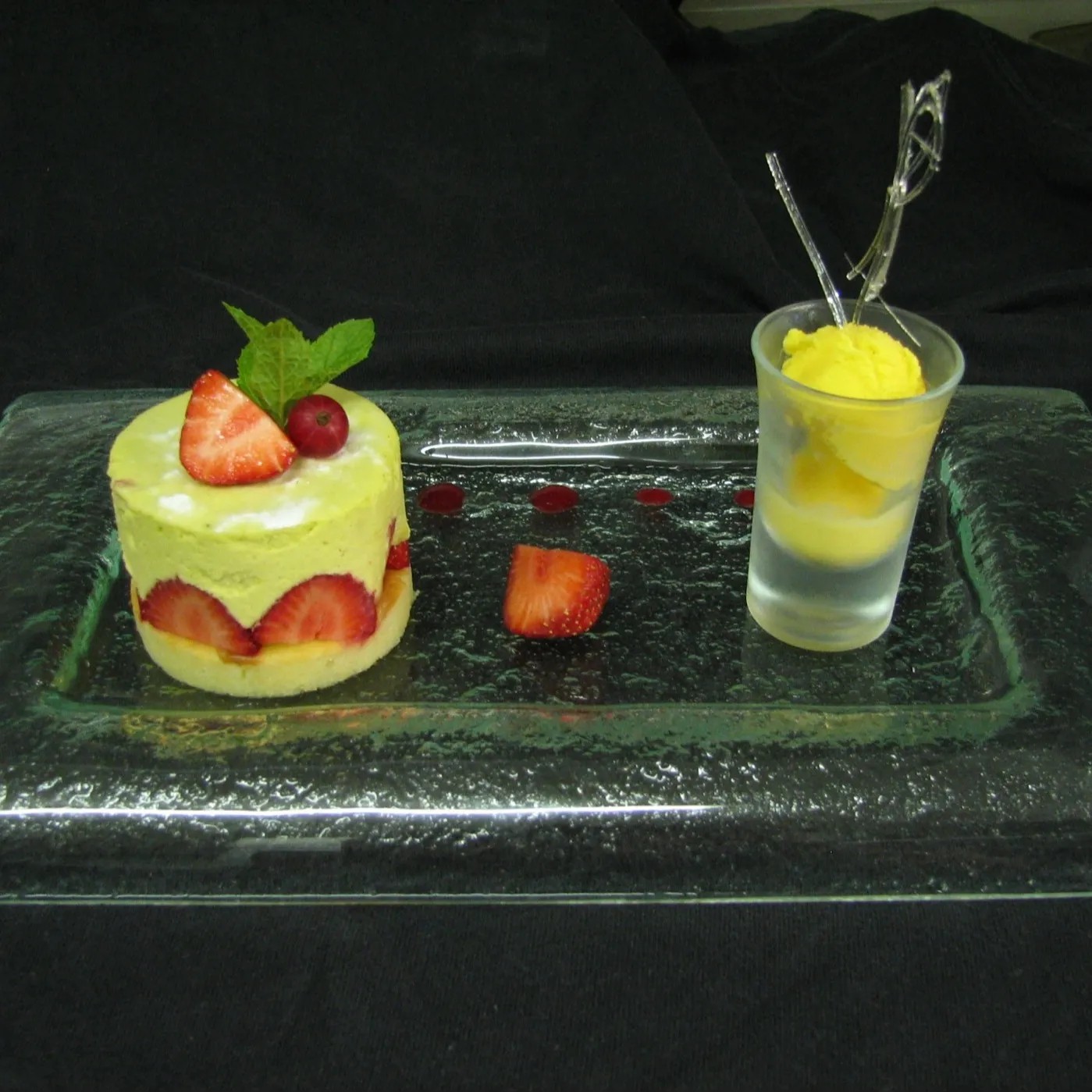 Image alt description