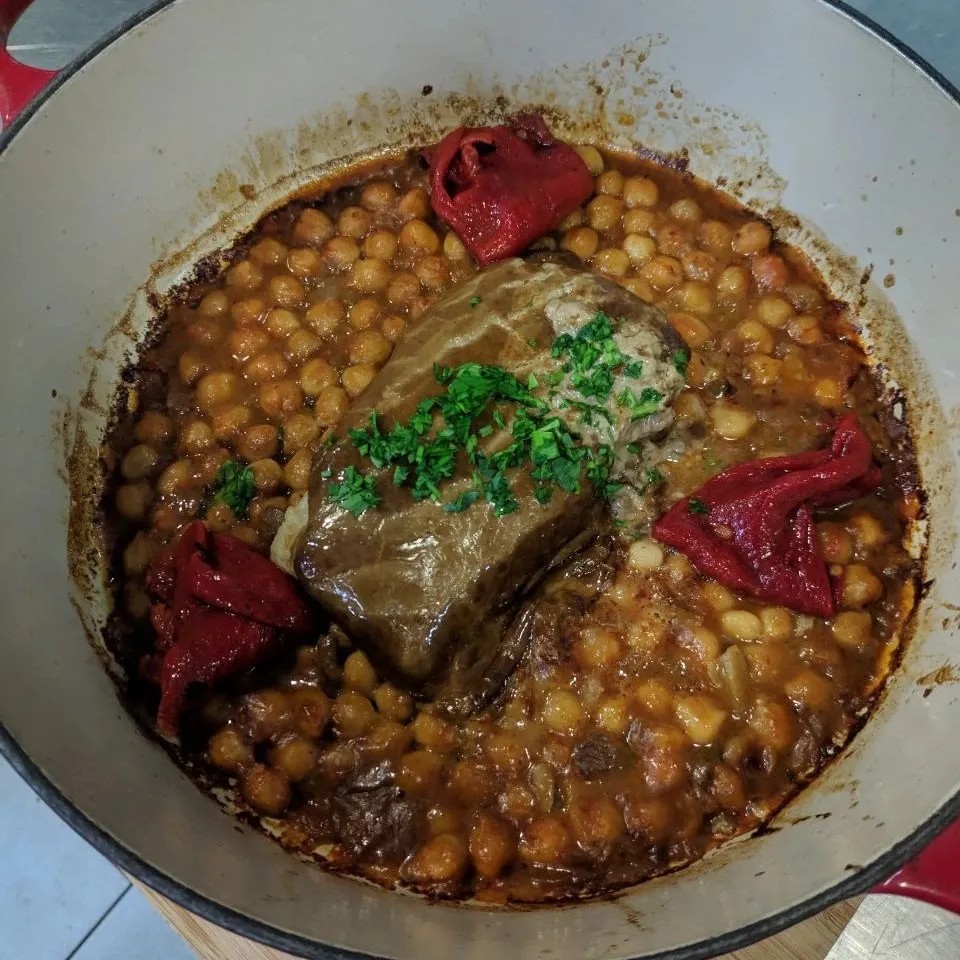 Image alt description