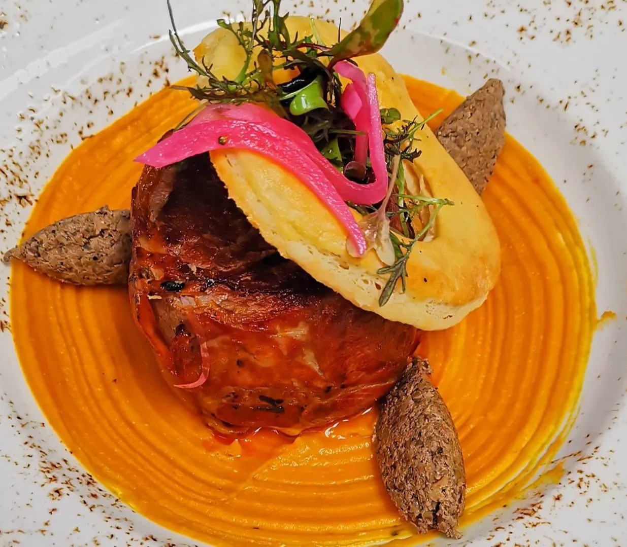 Image alt description