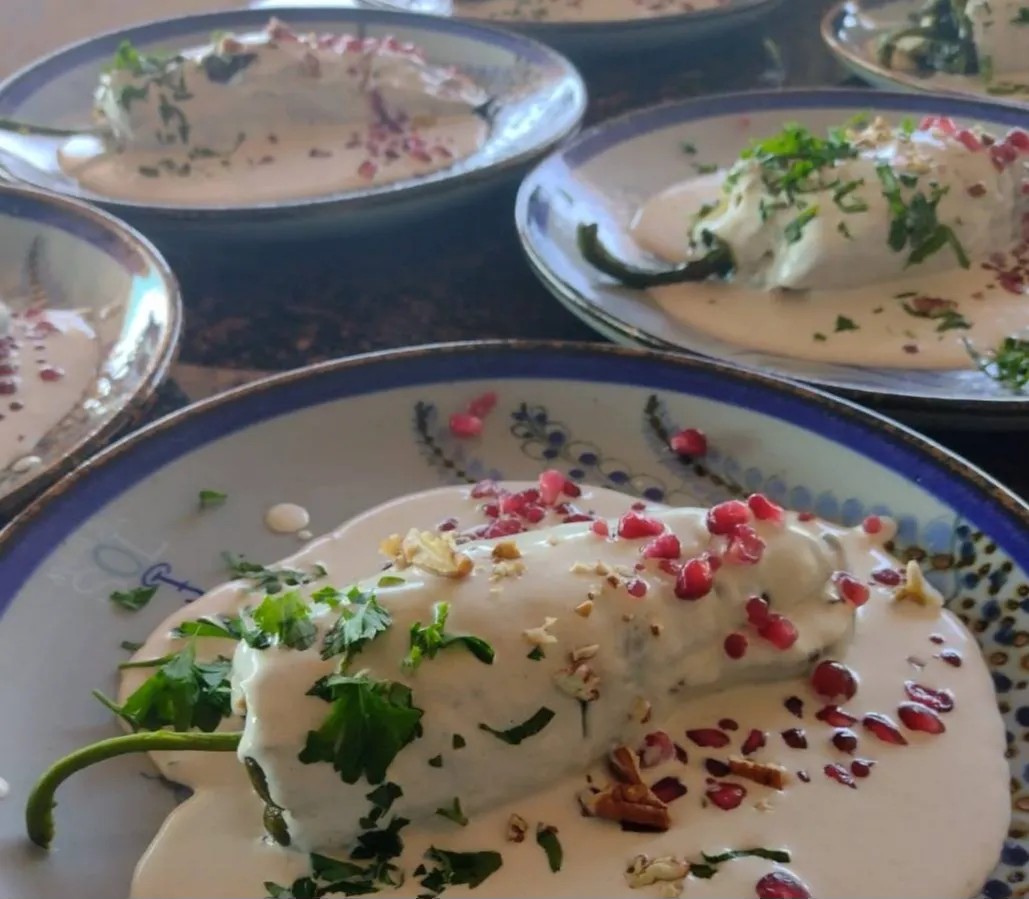 Image alt description